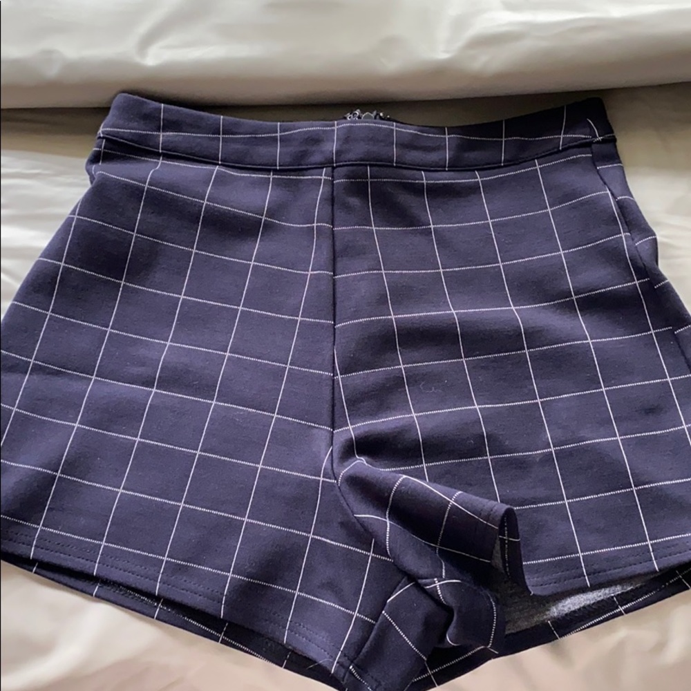 High waist short shorts